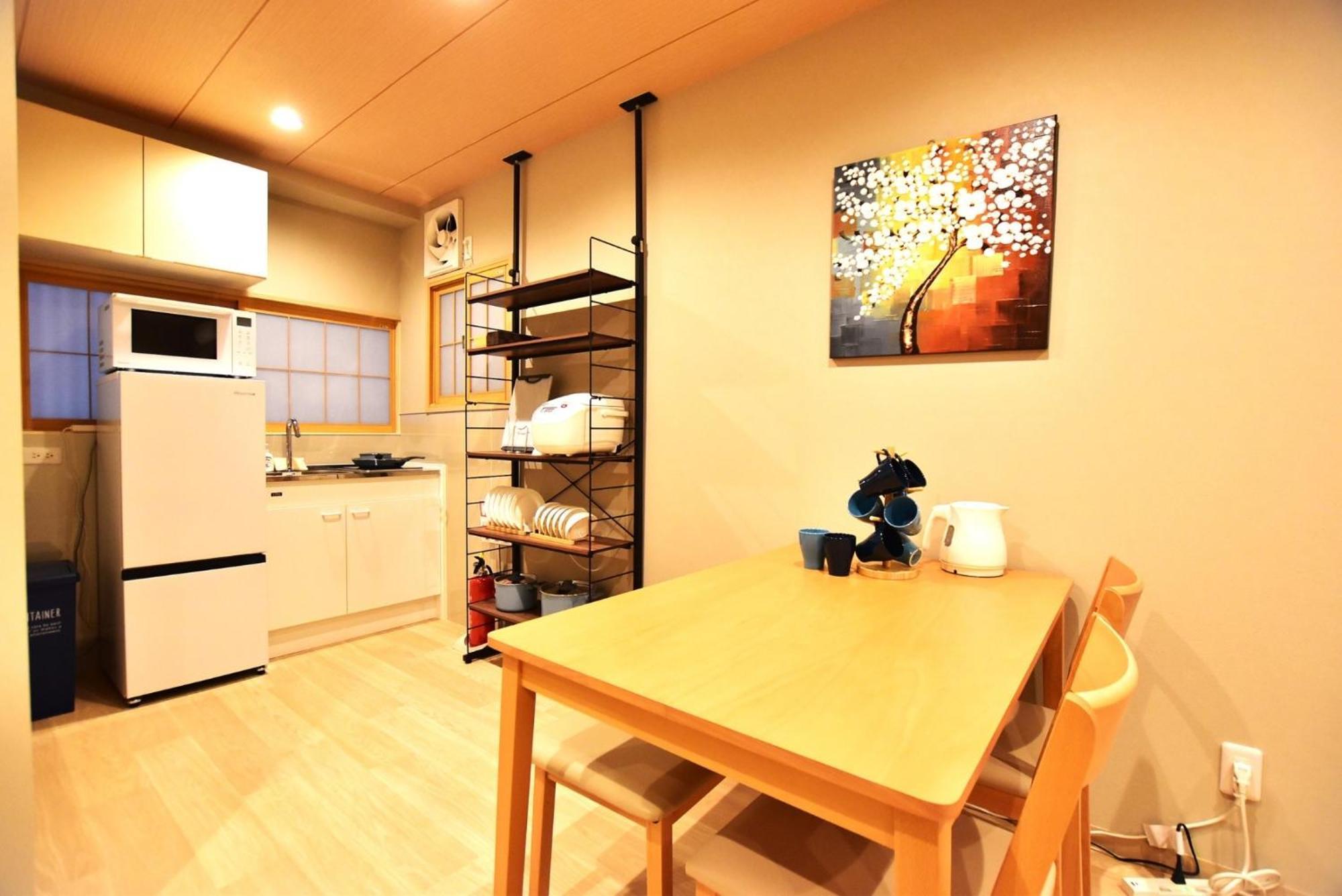 Tamatsukan 玉津館, Kansai Airport 關西空港 57 Mins, Namba 6 Mins, Nihonbashi 4 Mins, Universal Studio 37 Mins, Nara 30 Mins, Walk Jr Tsuruhashi 7 Mins, Early Check In Osaka Exterior foto